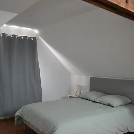 Holiday home Maison De 4 A Cholet, Ideale Pour Les Familles, Groupes Et Sportifs ! *