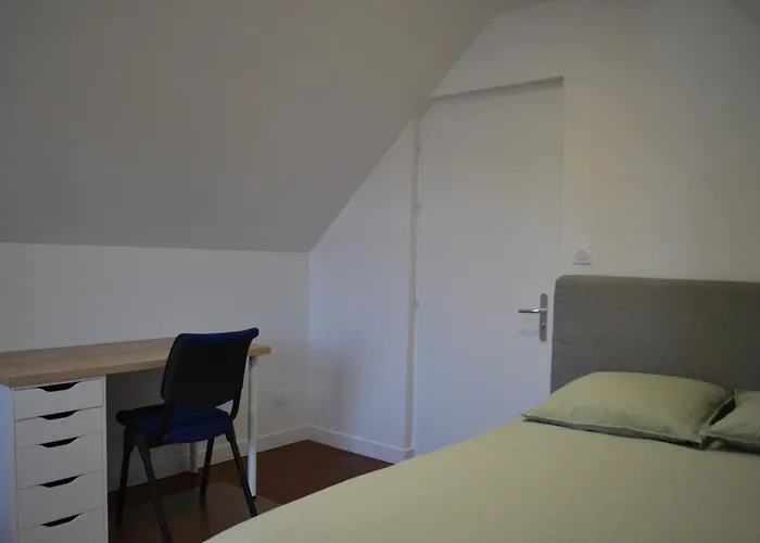 Maison De 4 A Cholet, Ideale Pour Les Familles, Groupes Et Sportifs ! 度假居 绍莱